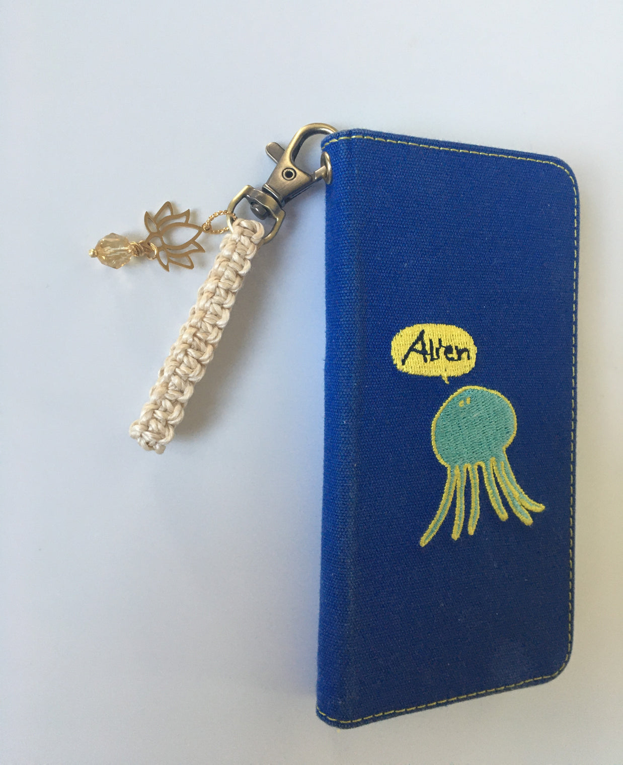 希少な国産１００％精麻とシトリンの御守りストラップ