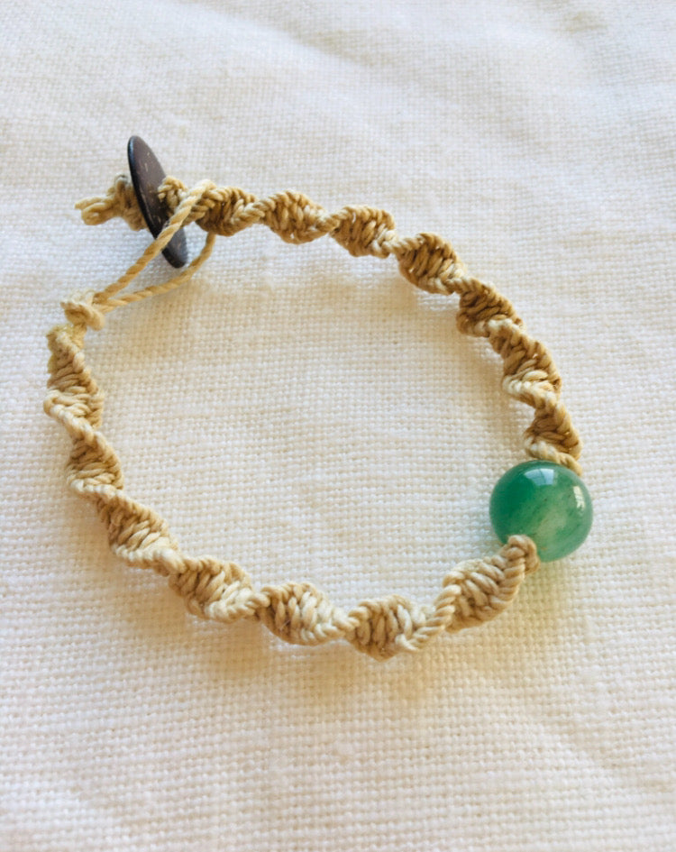 国産100％精麻と癒しの石アベンチュリンのDNAブレスレットSサイズ