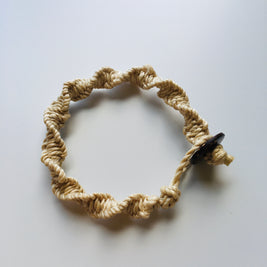 希少な野州麻の特等精麻を使用したDNAブレスレットＳサイズ