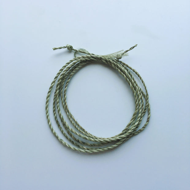 希少な野州麻の桑の葉染め精麻100㎝