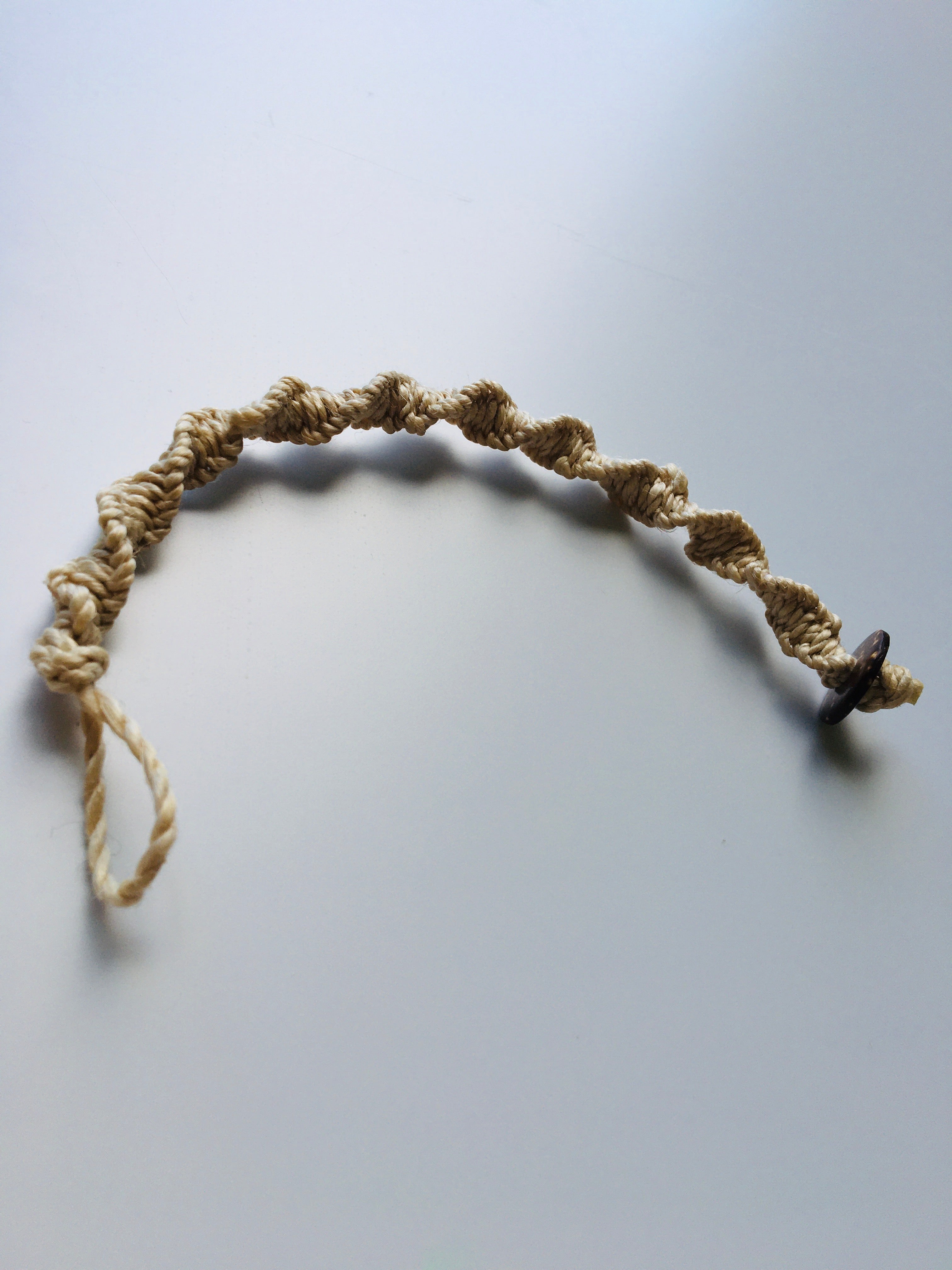 希少な野州の特等精麻を使用したDNAブレスレットMサイズ