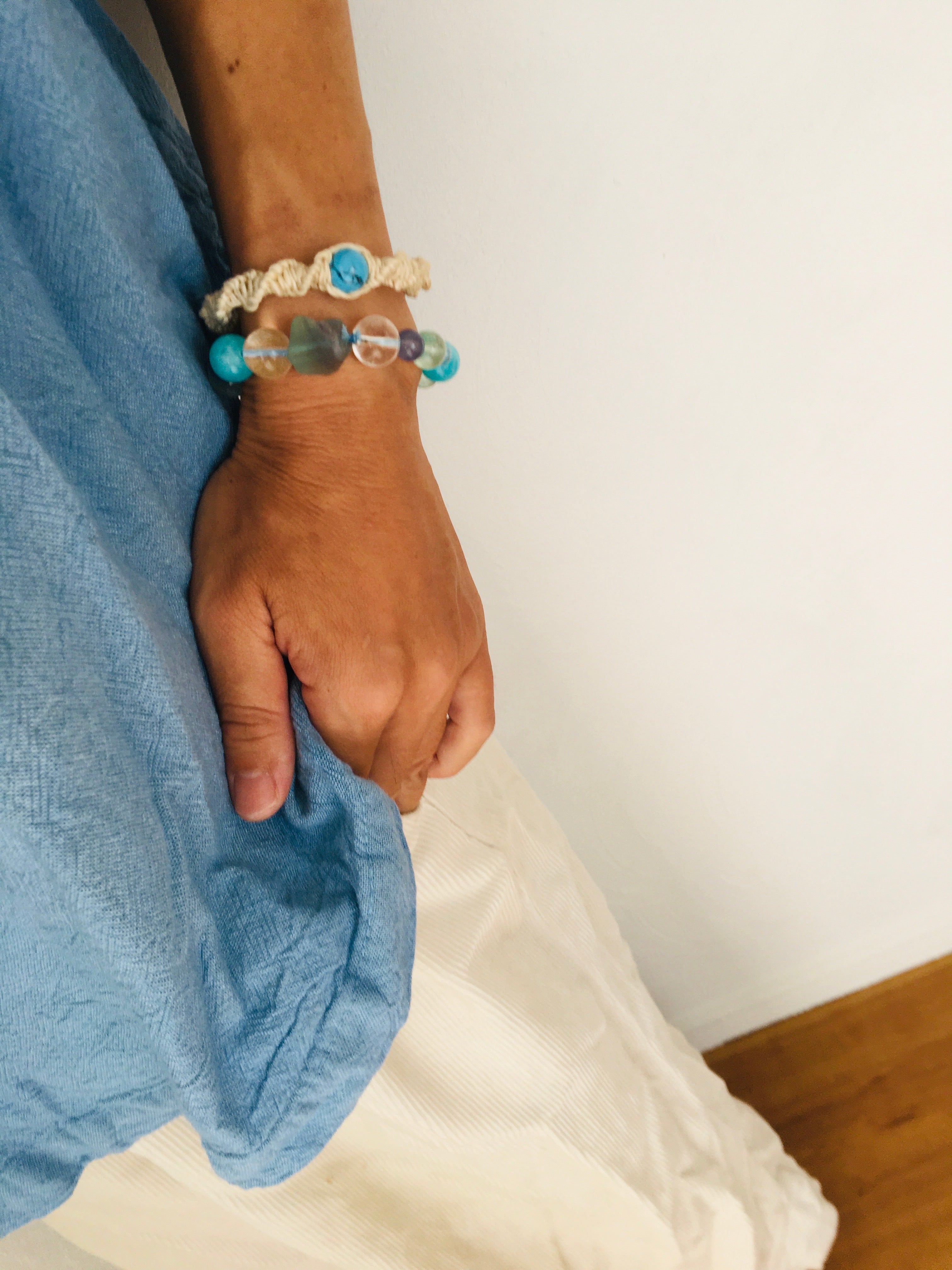 国産100％精麻とターコイズのDNAブレスレットＳサイズ