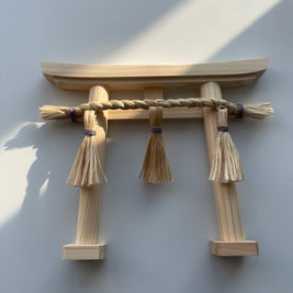 神和ぎの精麻鳥居・ブルーベリー染め Seima Torii / Blueberry / Dyed Seima