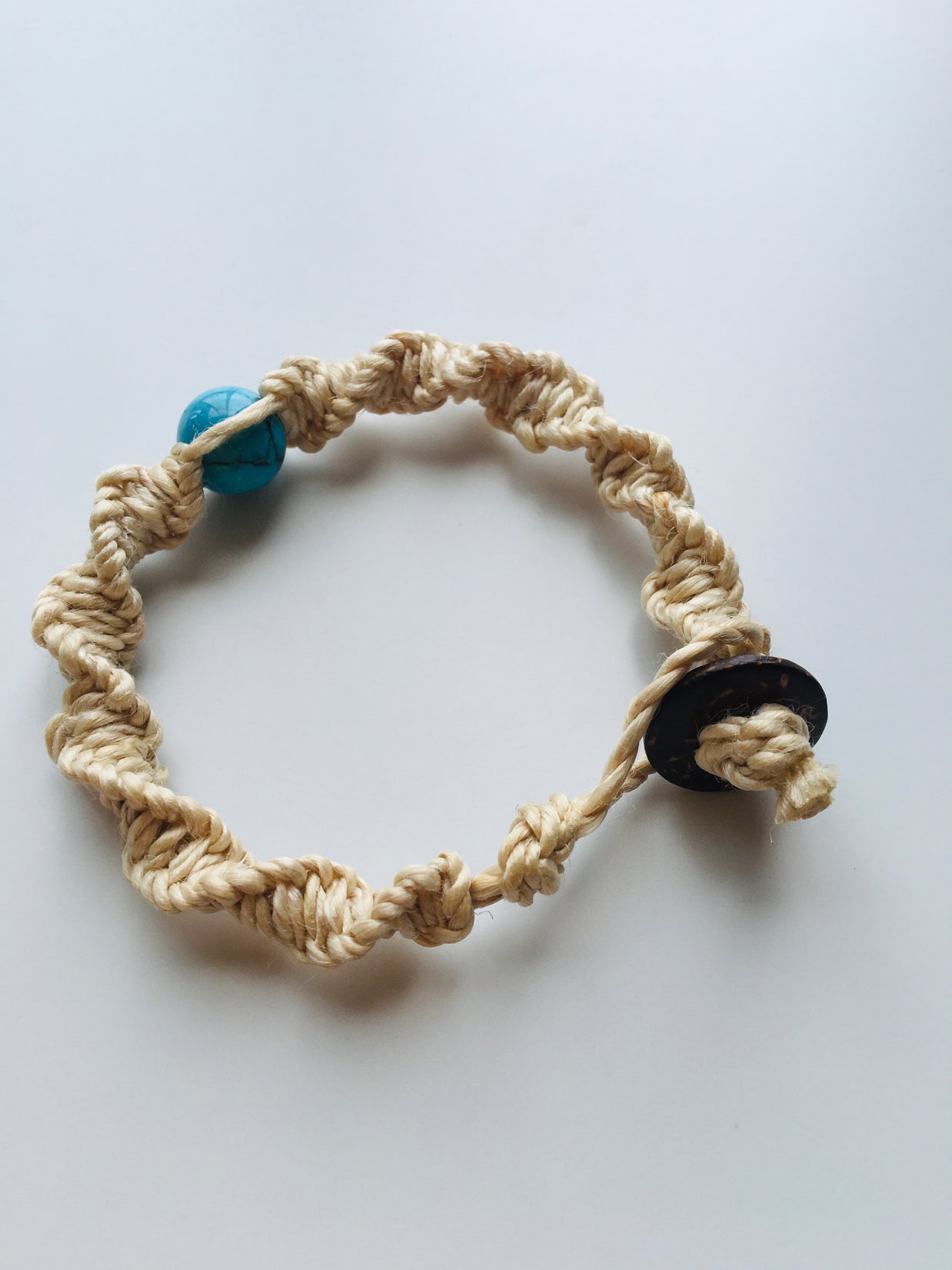 国産100％精麻とターコイズのDNAブレスレットＳサイズ