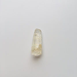 天孫降臨の地高千穂水晶と希少な精麻を使用したペンダント