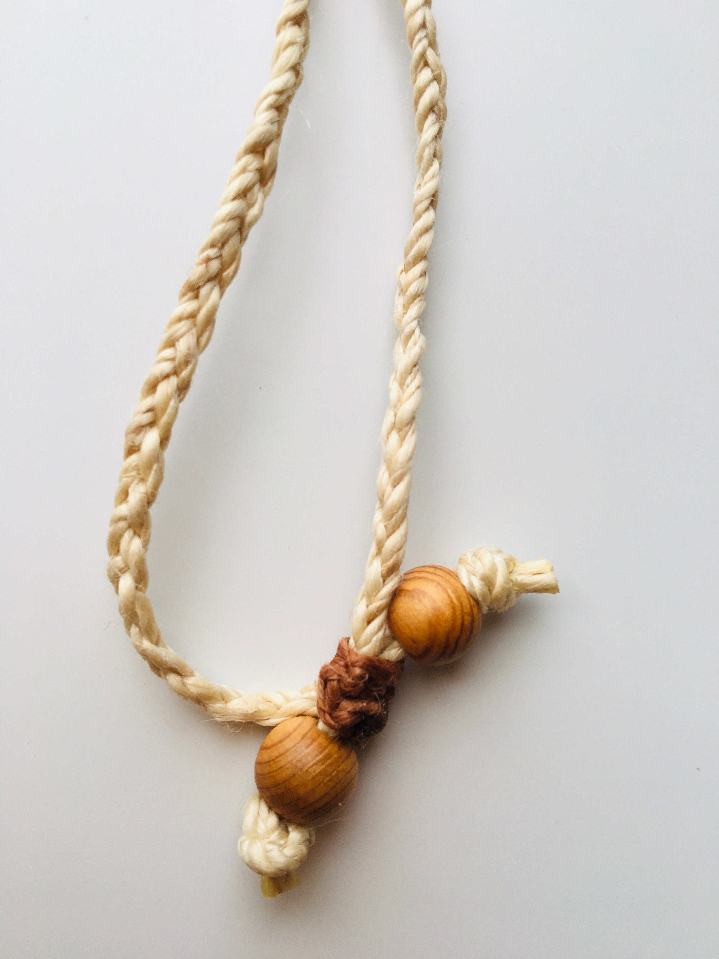 天孫降臨の地高千穂水晶と希少な精麻を使用したペンダント