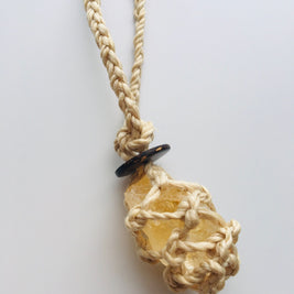 精麻包みシトリン・ヒーリングペンダント　-Citrine Healing Pendant Wrapped in Seima Hemp-
