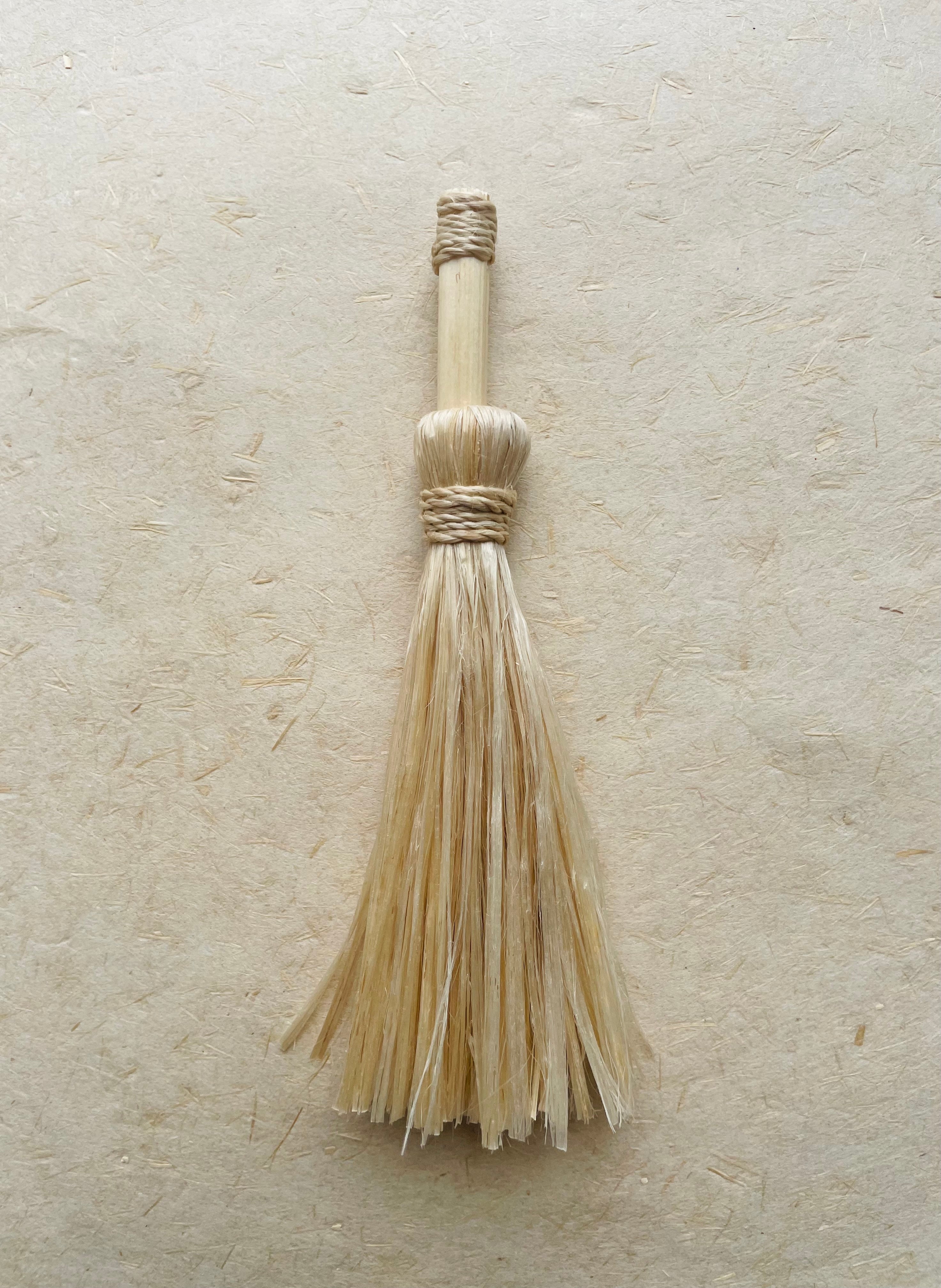 【再入荷】精麻祓いほうき ～心身を整える神聖な道具～