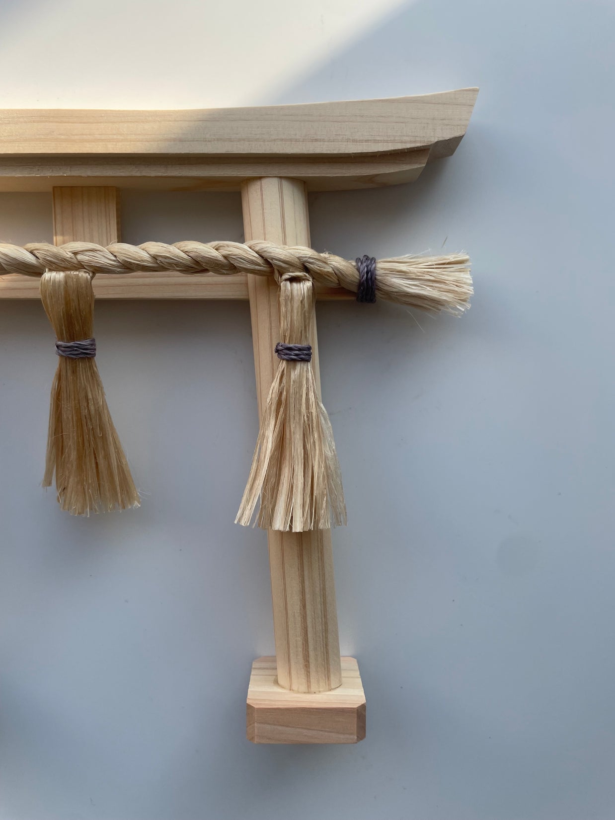 神和ぎの精麻鳥居・ブルーベリー染め Seima Torii / Blueberry / Dyed Seima