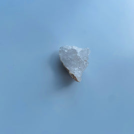水晶ジオード 浄化セット モロッコ産 精麻紐付き（太さ3～4mm・長さ80cm）天然クリスタル 約3cm・一点物｜空間浄化 お守り