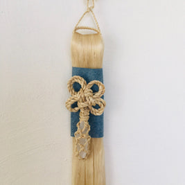 神聖精麻の藍染め飾り ～幸運のクローバーと水晶～　Indigo?Dyed Sacred Seima Ornament