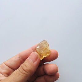 精麻包みシトリン・ヒーリングペンダント　-Citrine Healing Pendant Wrapped in Seima Hemp-