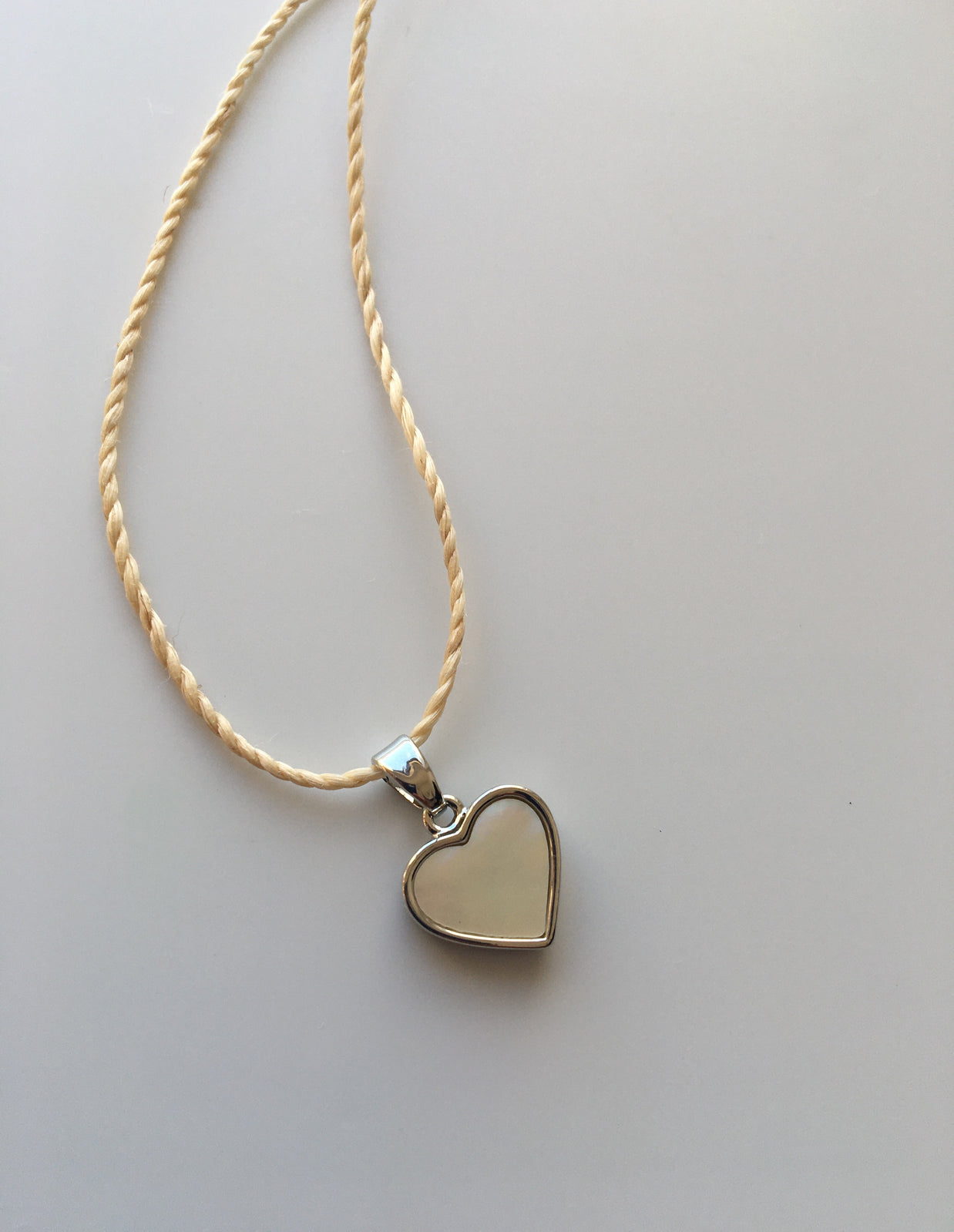清麻の月雫ペンダント　-Seima Moon?Droplet Pendant-