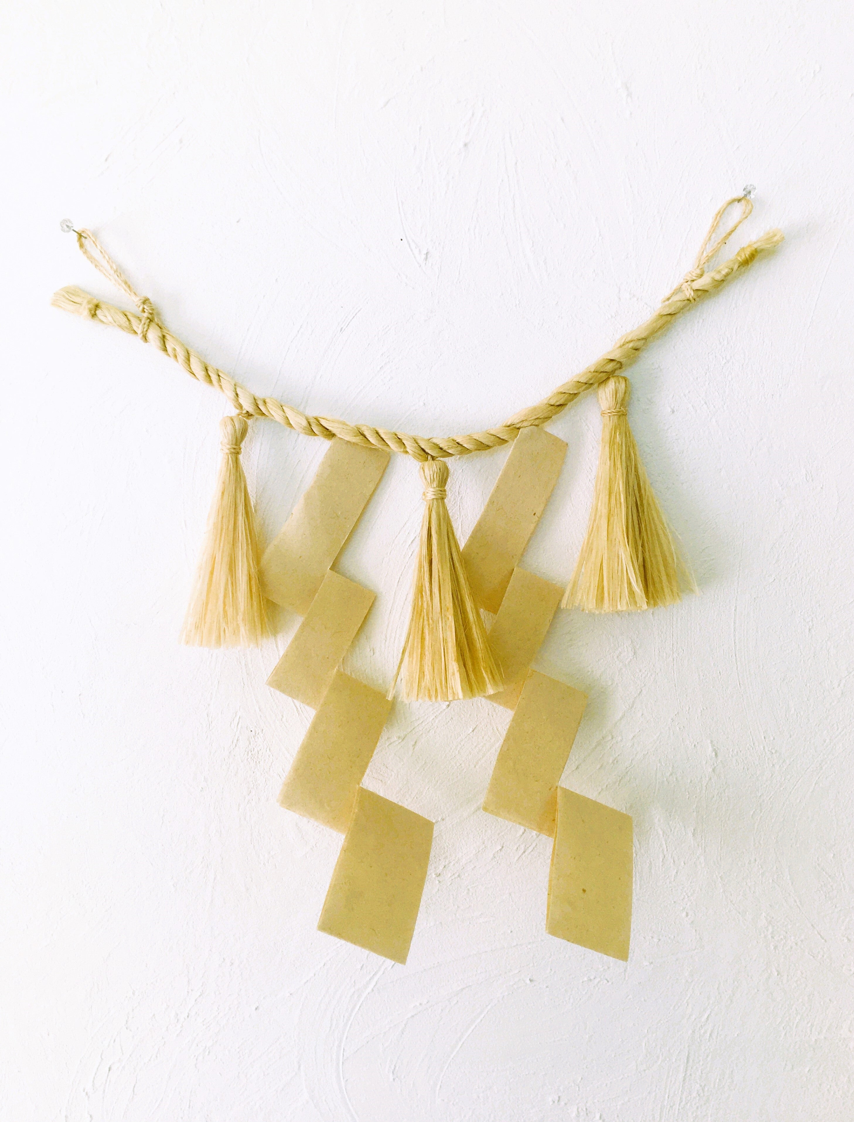 【受注制作】希少な野州麻の精麻を使用したしめ縄　-Shimenawa Made with Rare Yashu Seima Hemp-