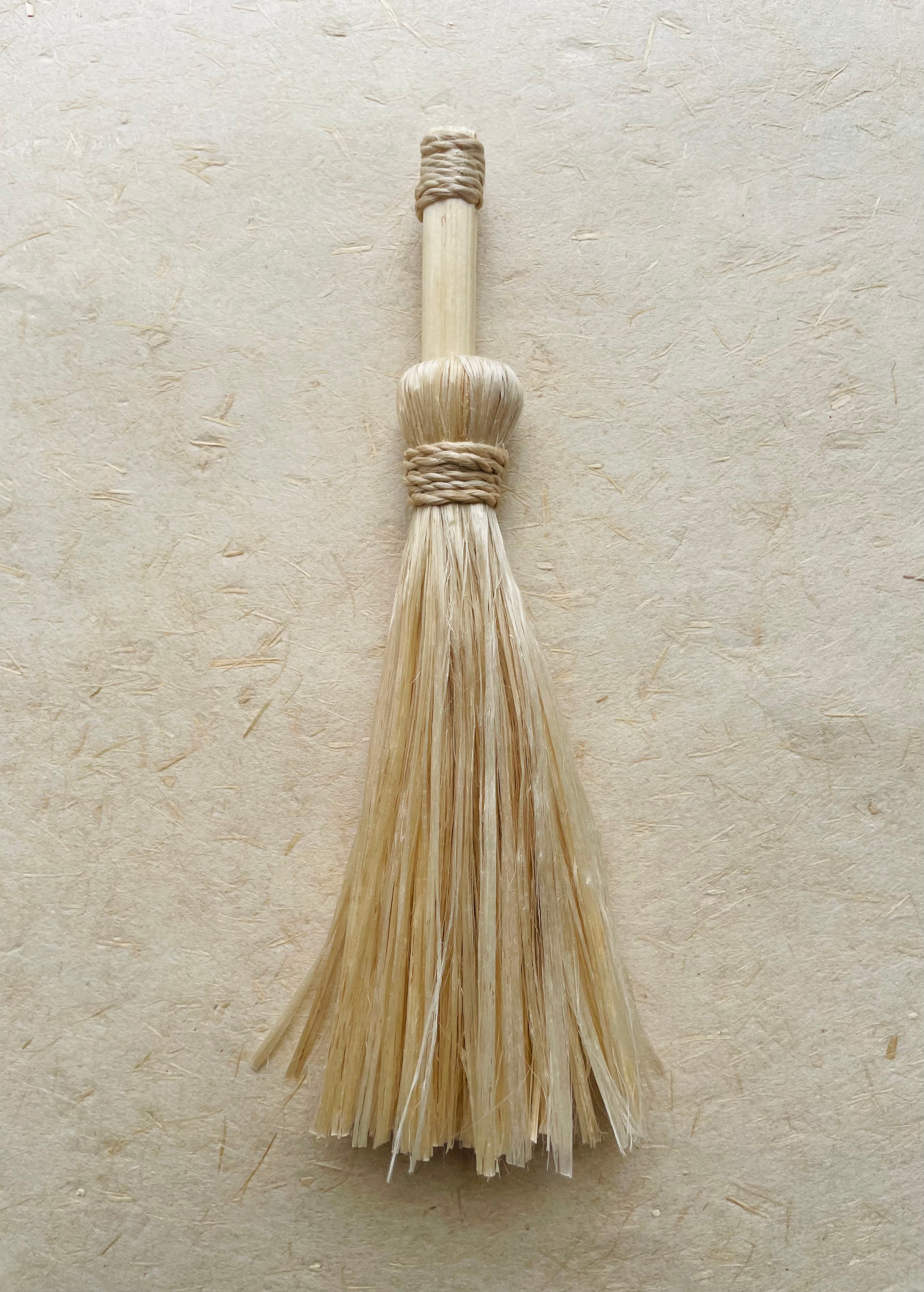 【再入荷】精麻祓いほうき ～心身を整える神聖な道具～