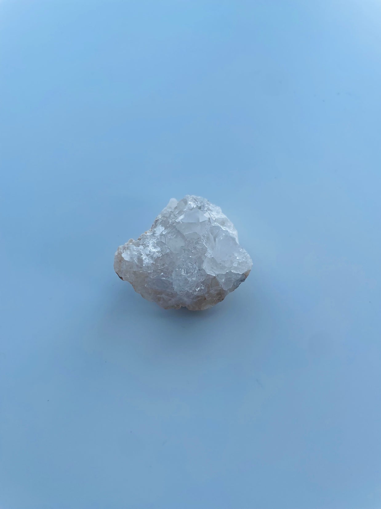 水晶ジオード 浄化セット モロッコ産 精麻紐付き（太さ3～4mm・長さ80cm）天然クリスタル 約3cm・一点物｜空間浄化 お守り